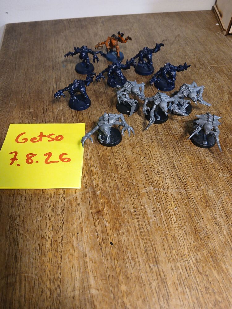 Tyranid Genestealers.jpg